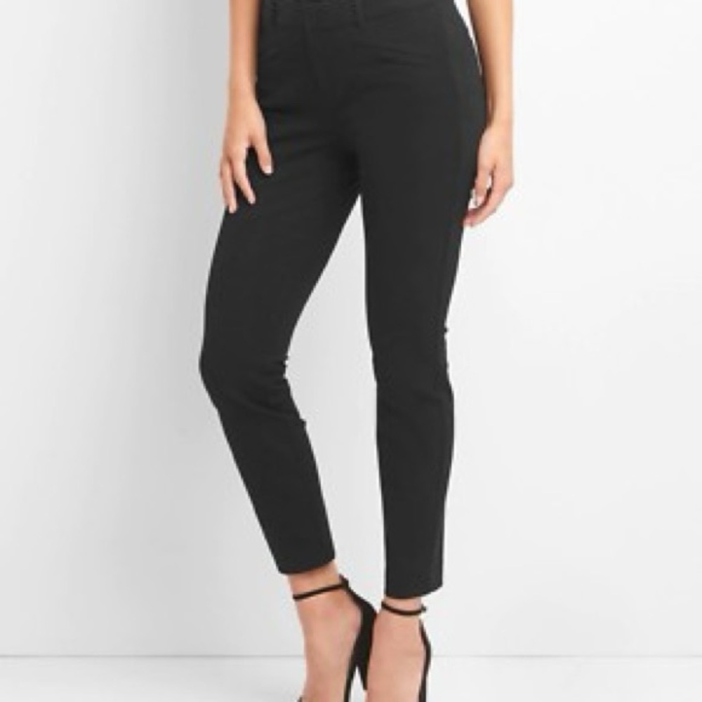The Limited Black Skinny Pants